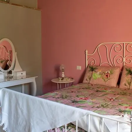 Casa Signano Bed & Breakfast *